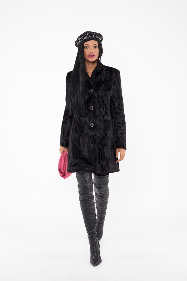 Černý zimní vypasovaný kabát 1317 Andrea Martiny 44, 50